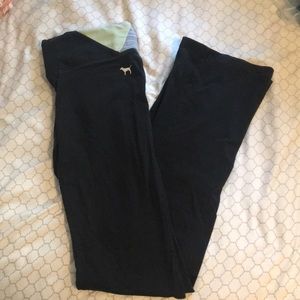 Victoria’s Secret Pink yoga pants